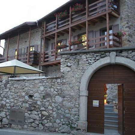 B&B Gardumo Ronzo-Chienis Zewnętrze zdjęcie