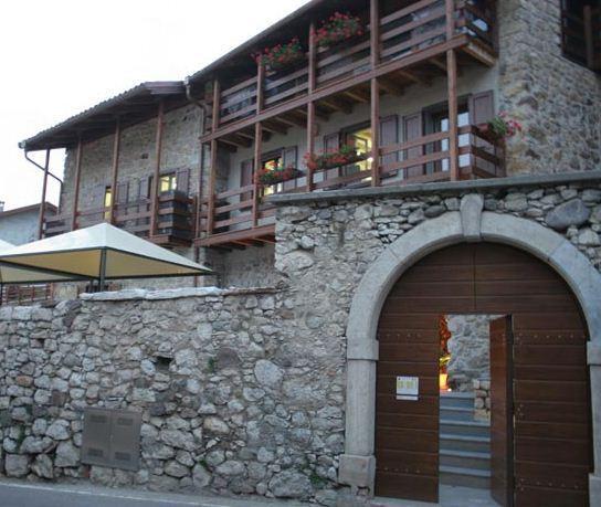 B&B Gardumo Ronzo-Chienis Zewnętrze zdjęcie